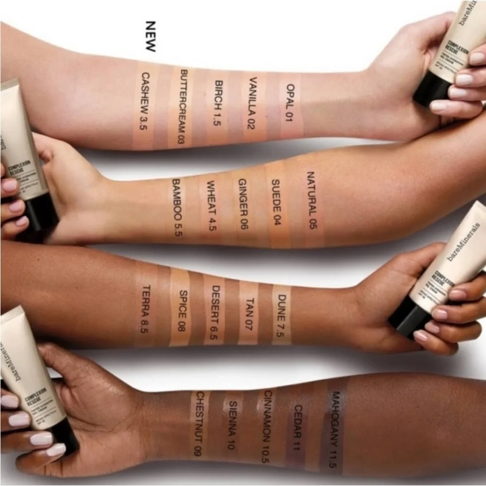 Complexion Rescue Natural Matte Tinted Moisturizer - Dune